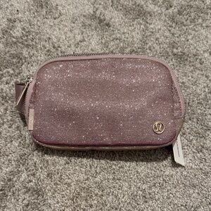 Lululemon Athletica Sparkling Pink everywhere belt bag
